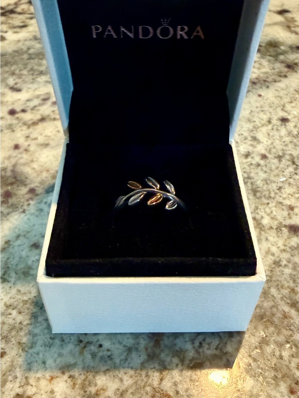 Pandora Laurel Wreath Ring